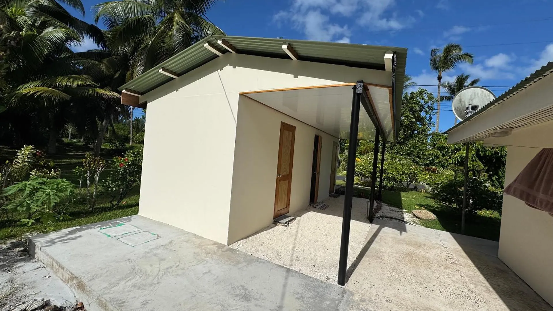 Mitiana Lodge Huahine Bed & Breakfast